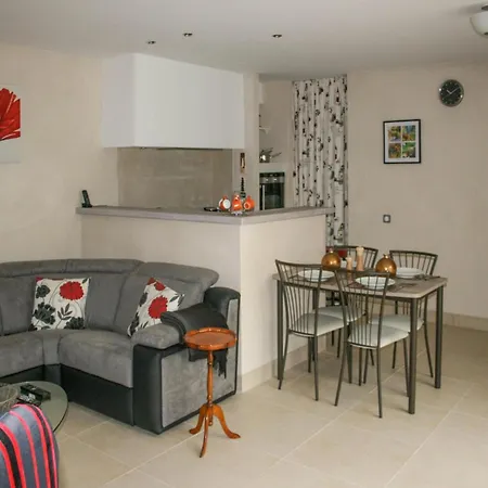 Сasa de vacaciones De Maurin *